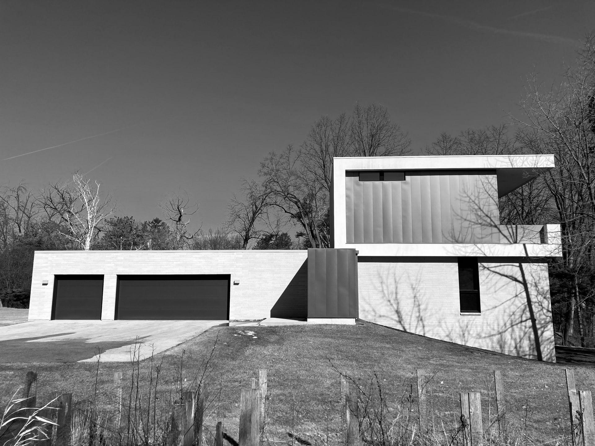 mike krukowski real estate agent fox point lannon stone realty modern architecture barenz