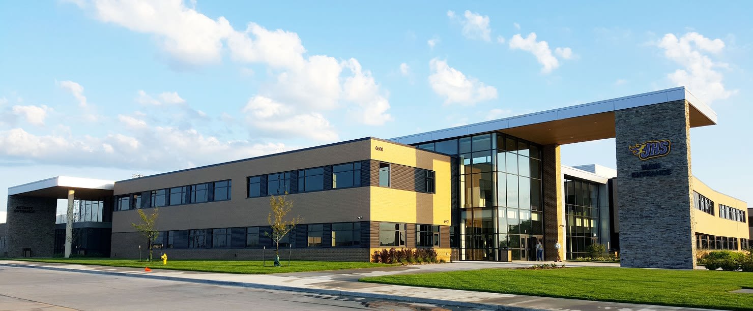 Homes for sale near school in Johnston Iowa