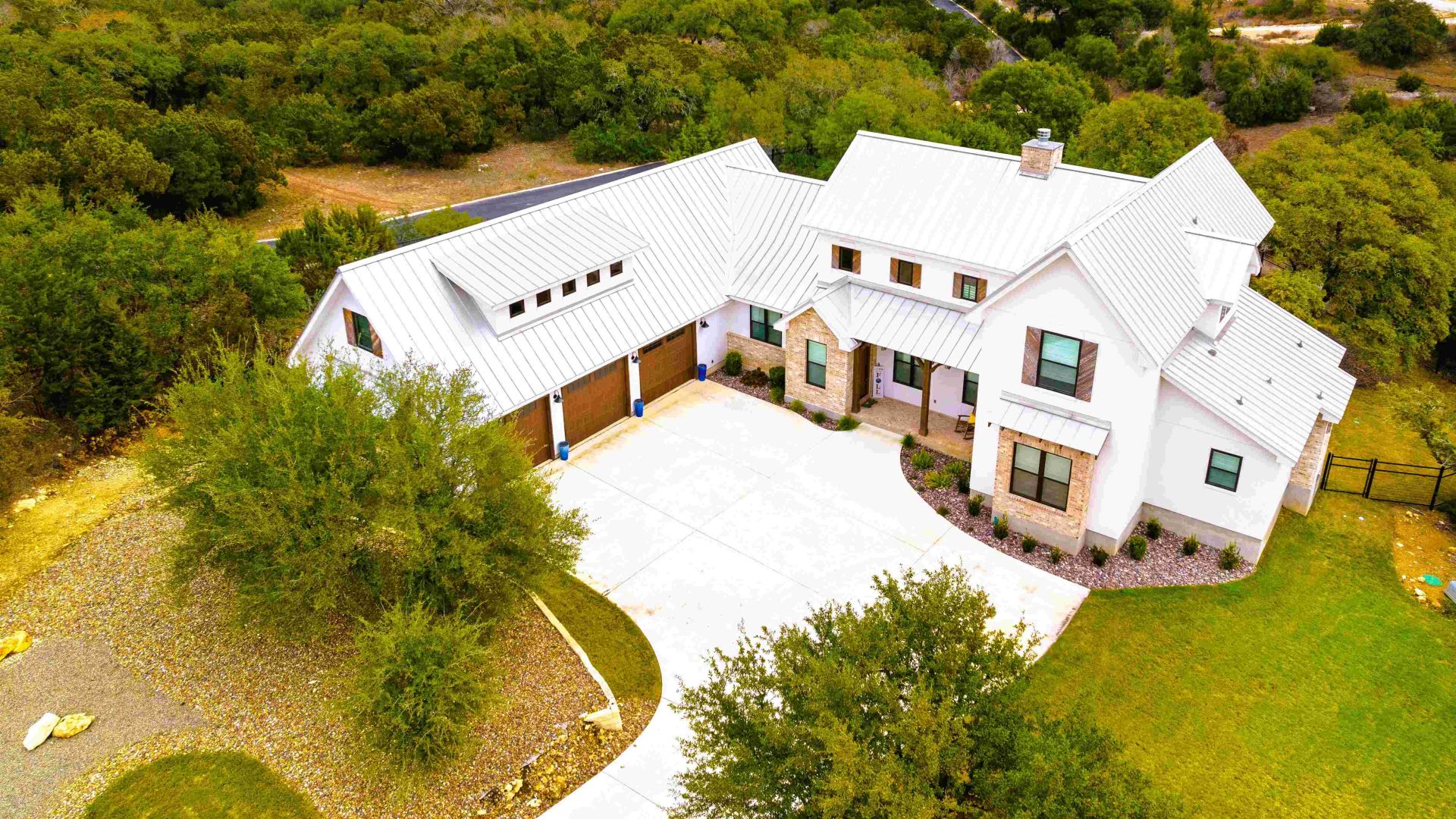Aerial of acreages for sale near Des Moines IA