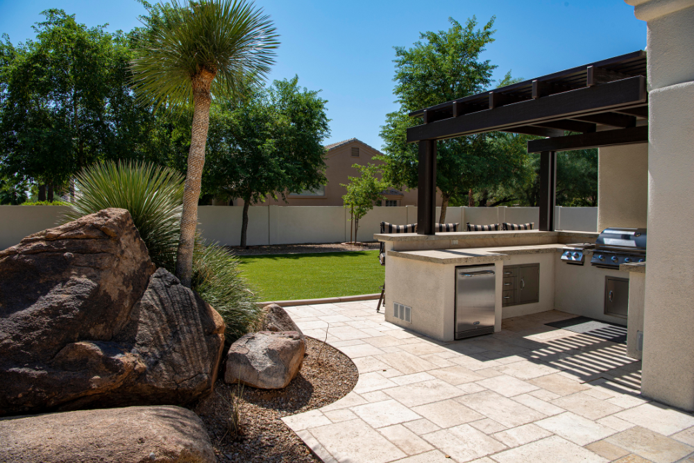 Modern-outdoor-kitchen Modern outdoor kitchen