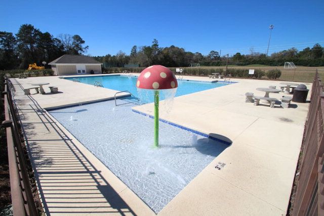 Timbercreek Community Pool