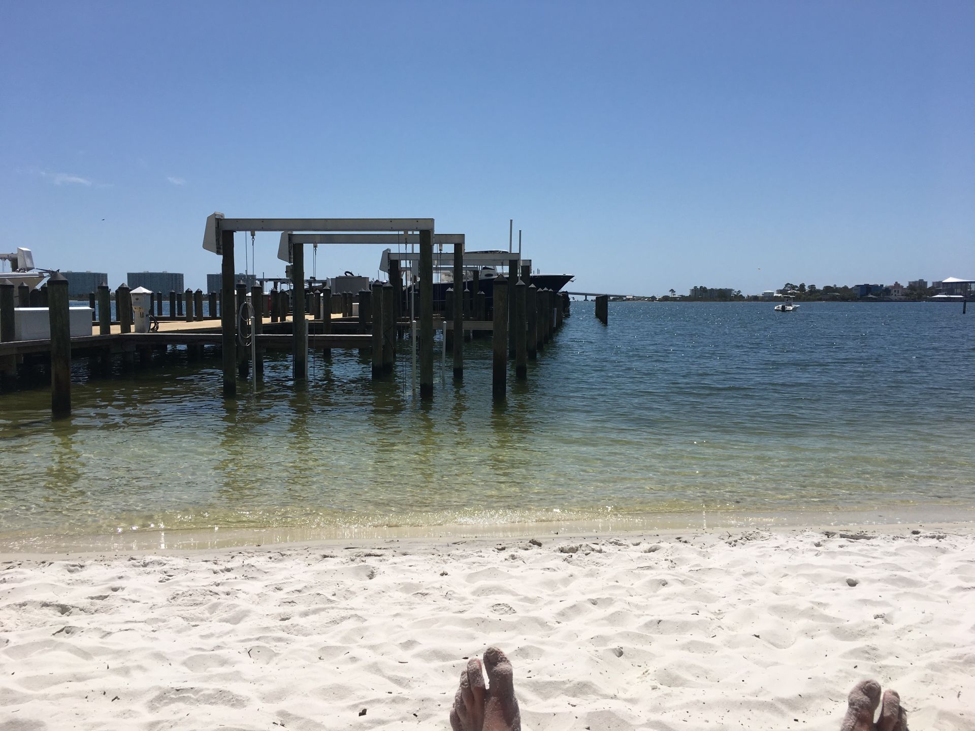 Phoenix on the Bay II - Beach area