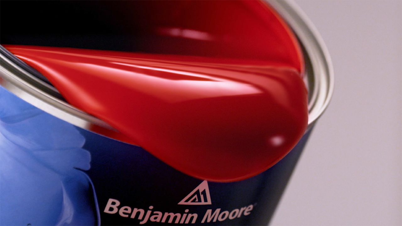 Benjamin Moore Caliente Red