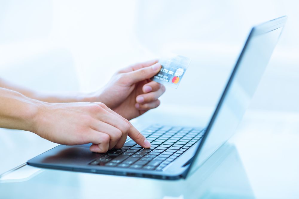 putting-credit-card-information-online putting credit card information online