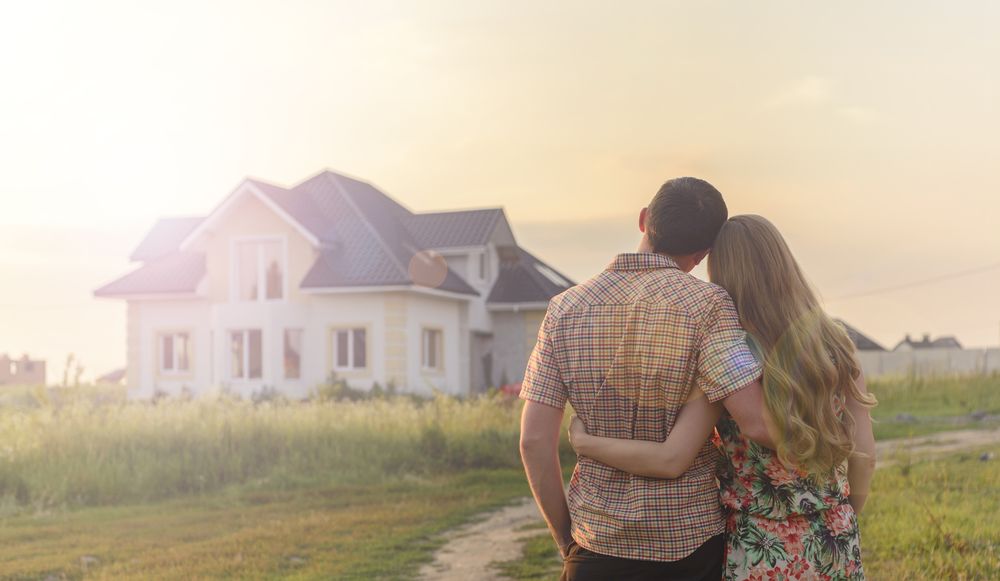 Deciding-to-buy-or-build-a-home Deciding to buy or build a home