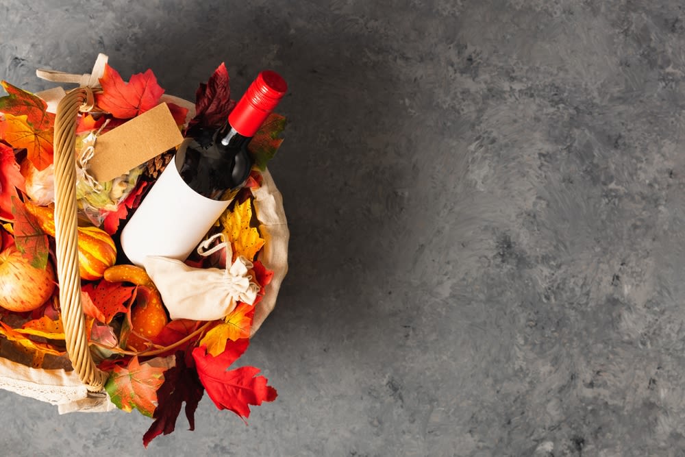 Fall-themed-gift-basket Fall-themed gift basket