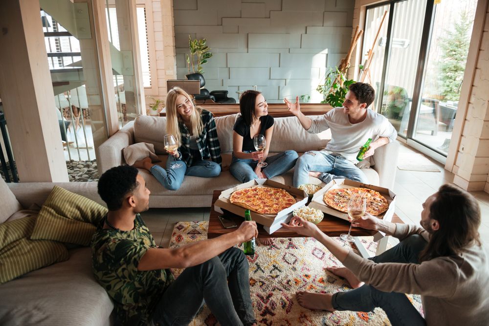 Having-Pizza-With-Friends Having Pizza With Friends