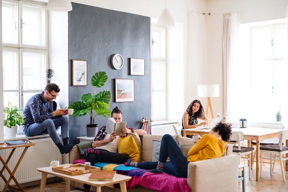 Co-Living-With-Friends Co-Living With Friends