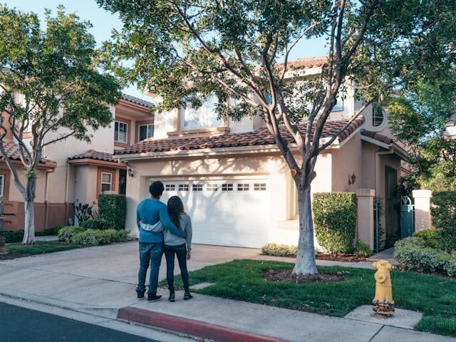 Neighborhoods evolve over time. Check future projects and market trends to choose an area that balances charm with steady growth. people looking at the house