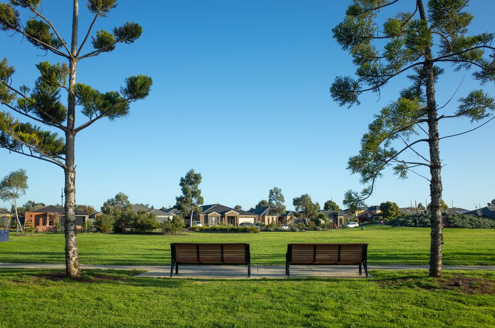 suburban village nature chair