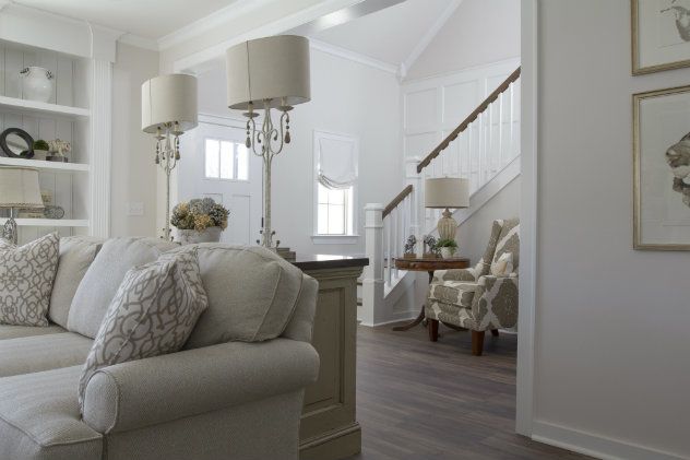 Luxurious and Clean Living Room