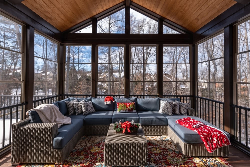 Cozy-Winter-Home-Receiving-Area Cozy Winter Home Receiving Area