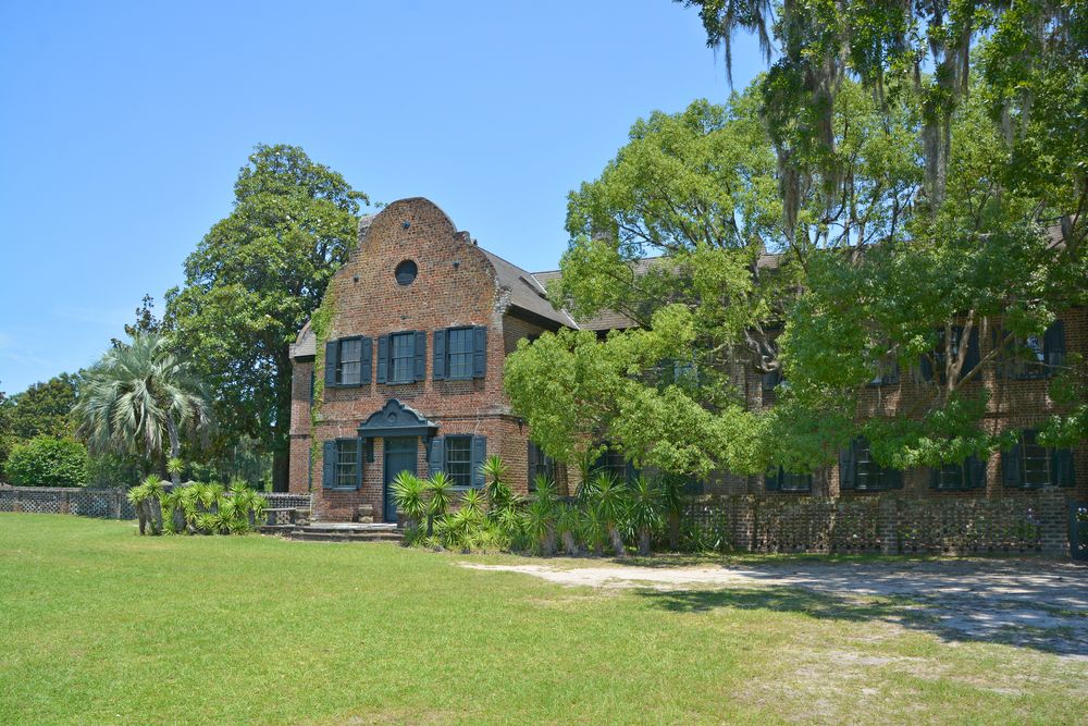 picture-of-an-old-house picture of an old house