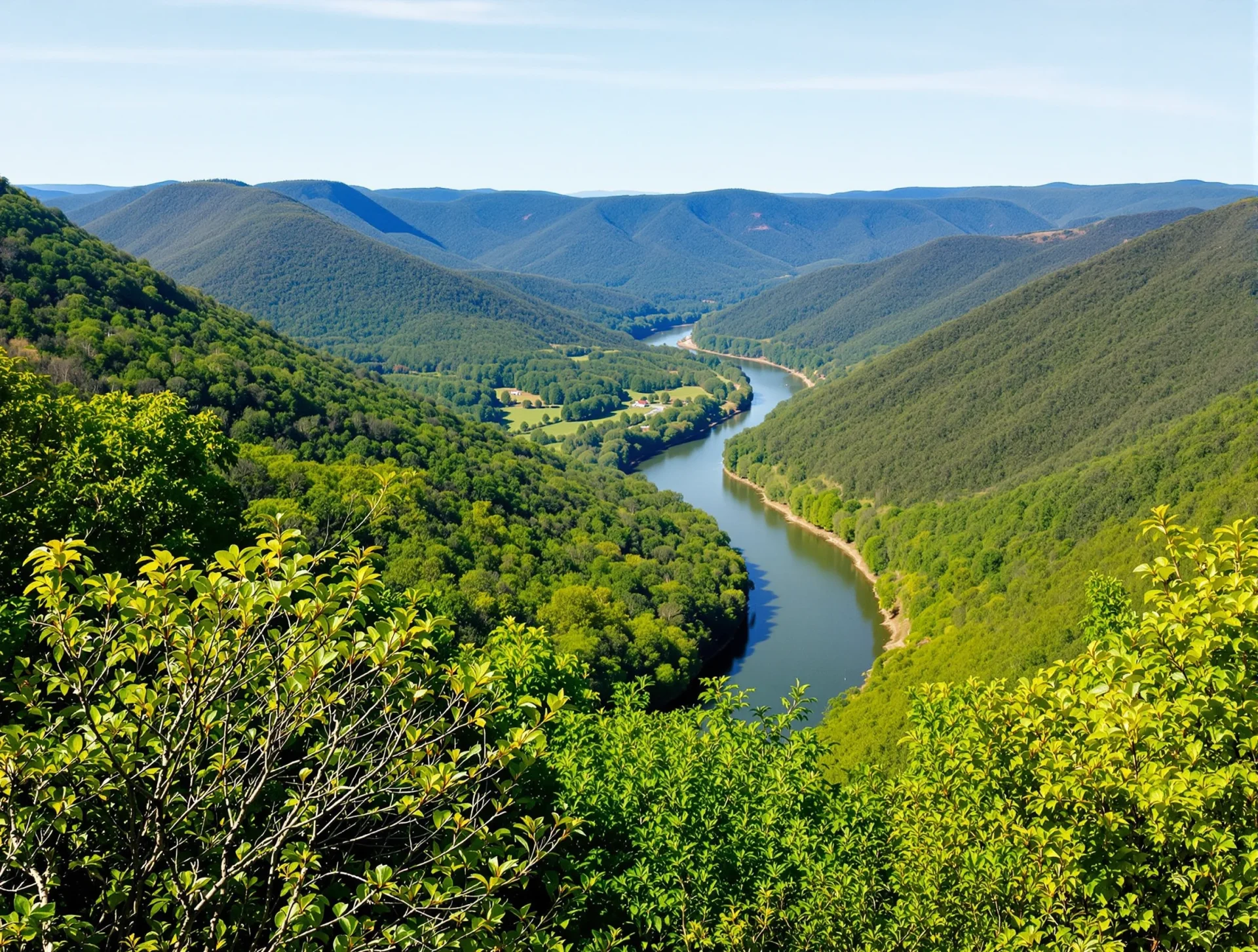 Hills and river landscape near Cleveland, Tennessee