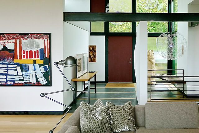 Beautiful and Clean Living Room 
