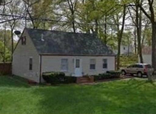 Image of 2 Himoor Lane in Randolph