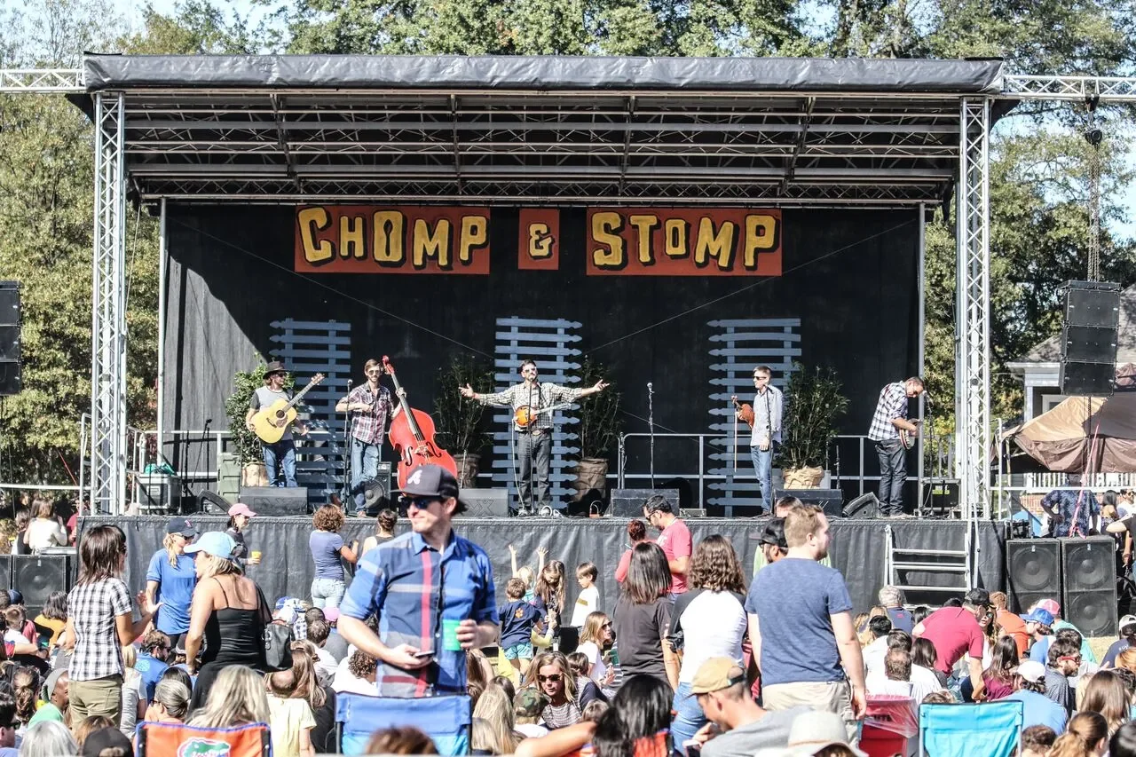 Chomp-and-Stomp Chomp and Stomp