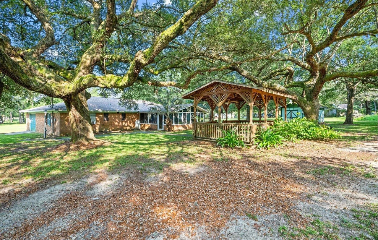 9565 Hildreth Dr 9565 Hildreth Dr