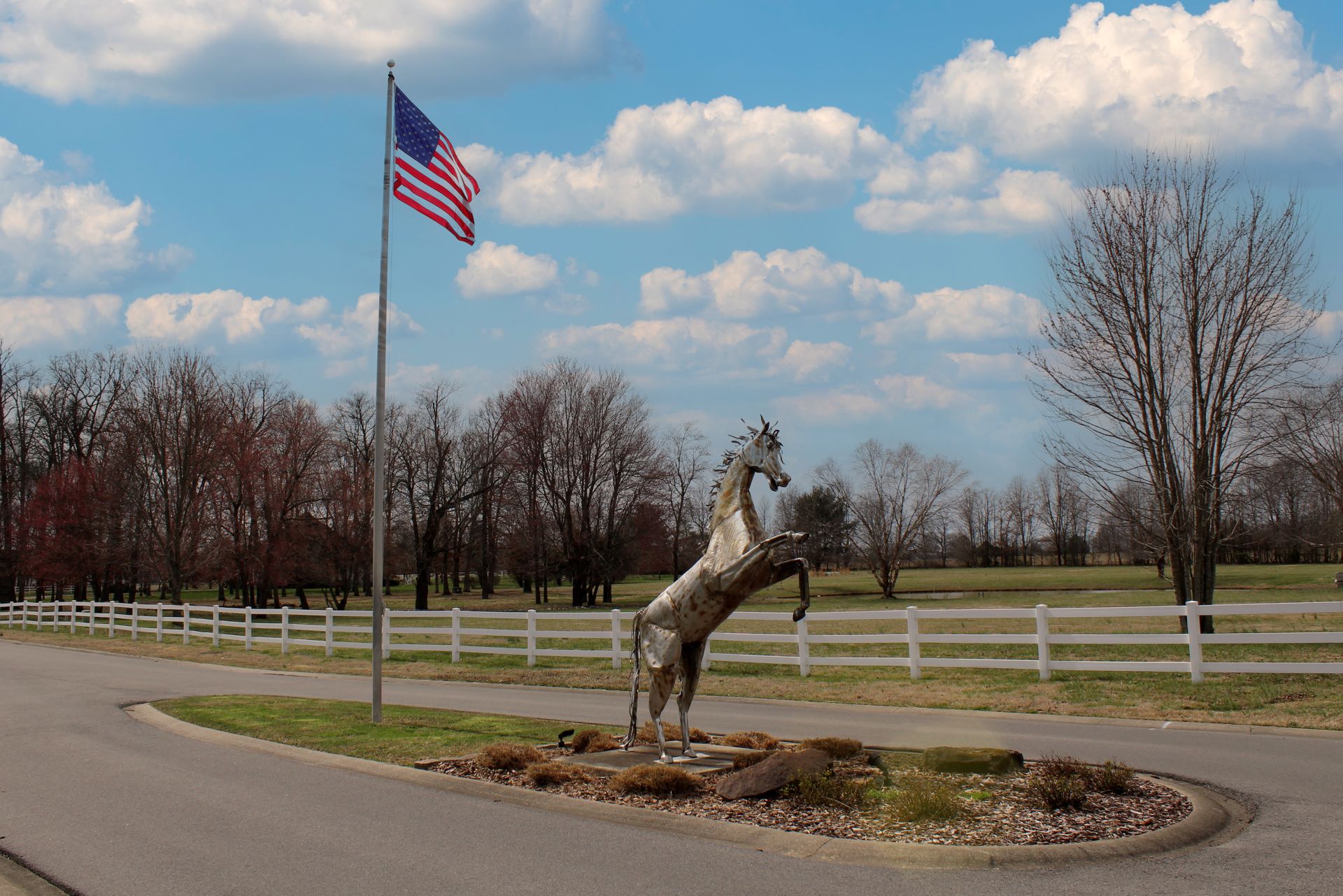 Saratoga Farms Subdivision, Murray, KY  Entrance, 