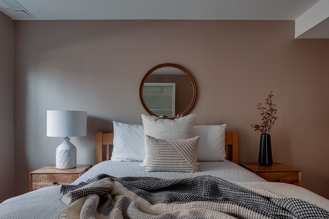 How to start airbnb business