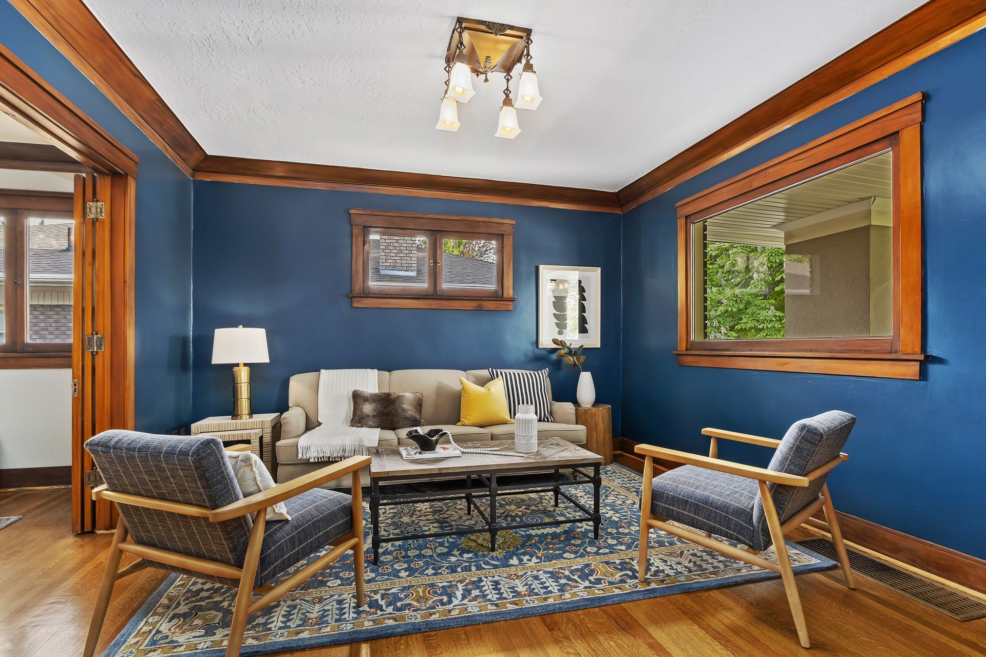 antique home in 9th and 9th interior