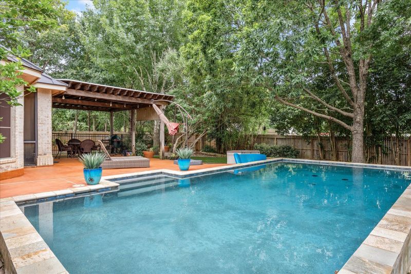 Fairway Ash - Backyard w/ Pool