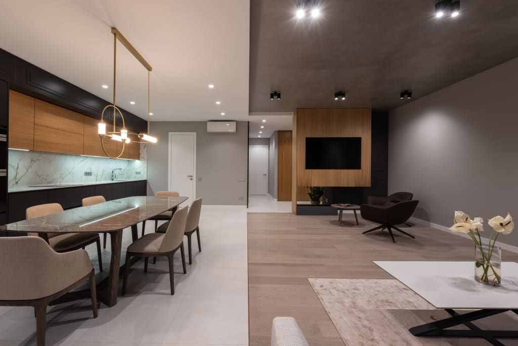 SHOULD YOU RENT OR BUY? inception-app-prod/MjE3YzNlY2MtMTJmZi00MWEzLTljNGMtZDdkYjQxYmFjOGRm/content/2022/05/784d3e35b115bd68ba2cd8b082058b575aeedea4.jpg
