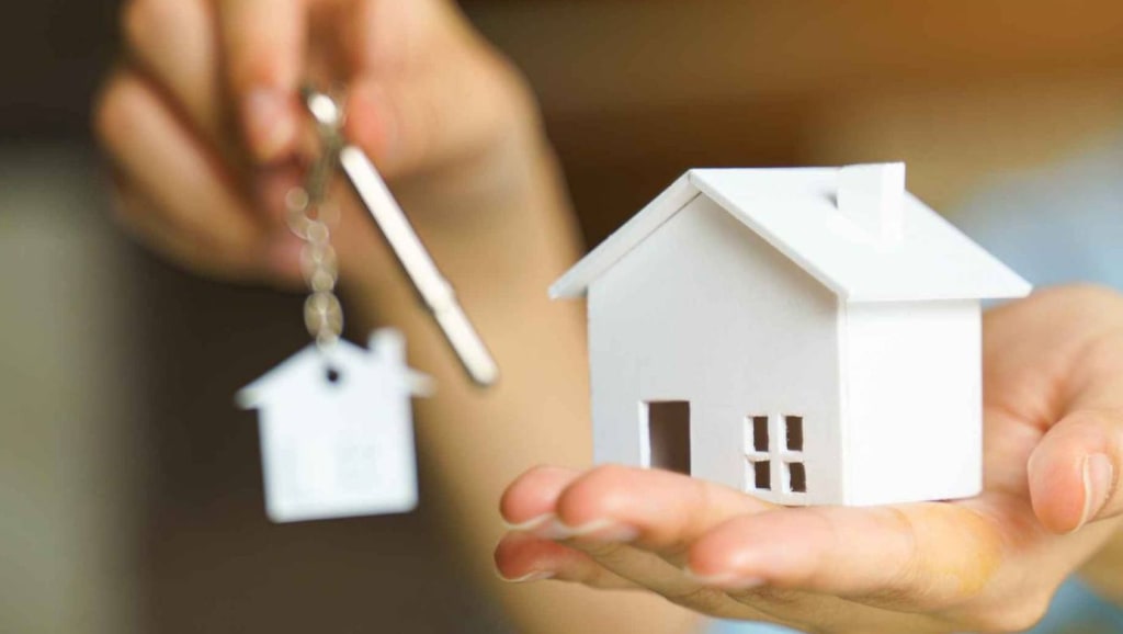 Tips for both buyers and sellers inception-app-prod/NTdlMDQ4MjgtYjE5My00YjYyLWFlZGQtZTgwMmJhNTkxNmM5/content/2021/05/buyingrealestate.jpeg