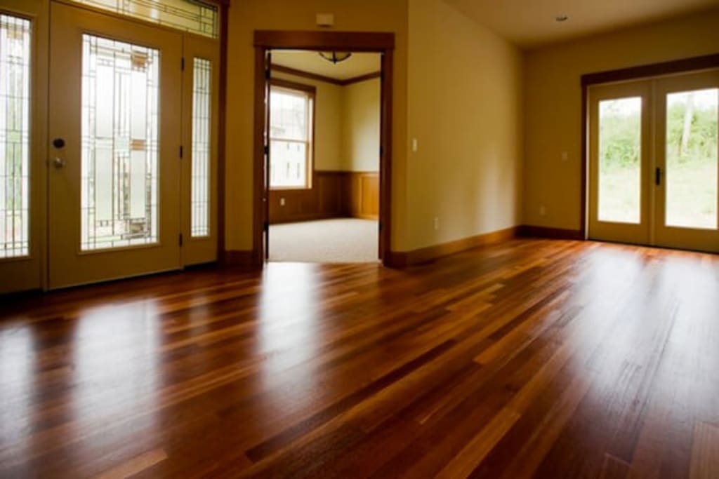 5 Tips for Buying a Home uploads.cdn.placester.net/sites/0.5/default_images/posts/dist/5-Tips-for-Buying-a-Home.jpg