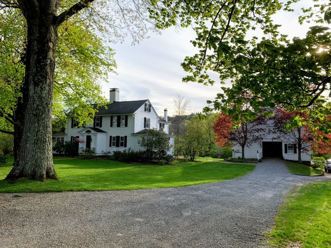 Areas guide inception-app-prod/MGI1MDc2NGEtODYwYS00MmU4LWIyMTgtMWZjNGRmMjRmZWI4/content/2019/06/27meadowbrookhorse-farm.jpg