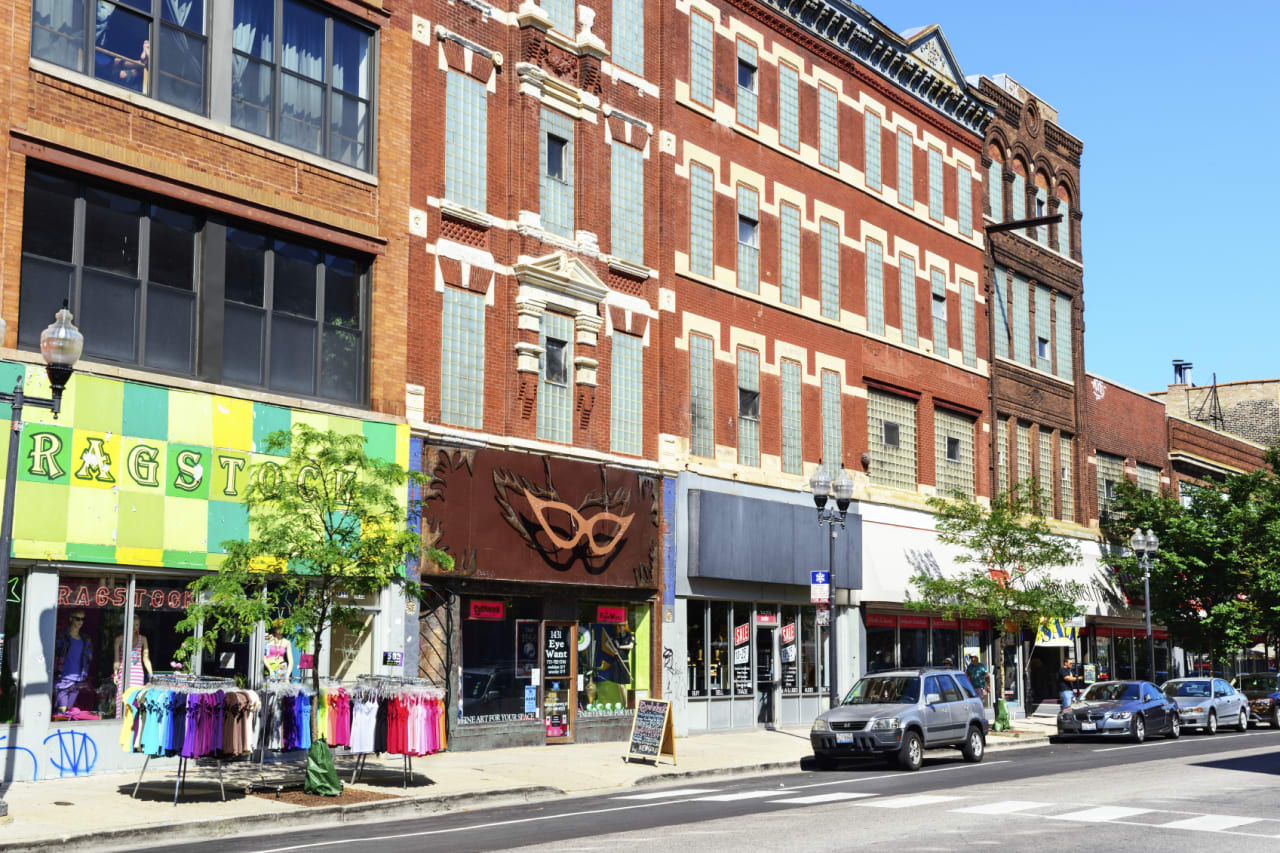 Bucktown inception-app-prod/MWU5MmJjNTQtMjJhOS00MzRmLWIxMGYtMjUyYmIxMzlkYWJi/content/2018/10/wicker-park-115742.jpg
