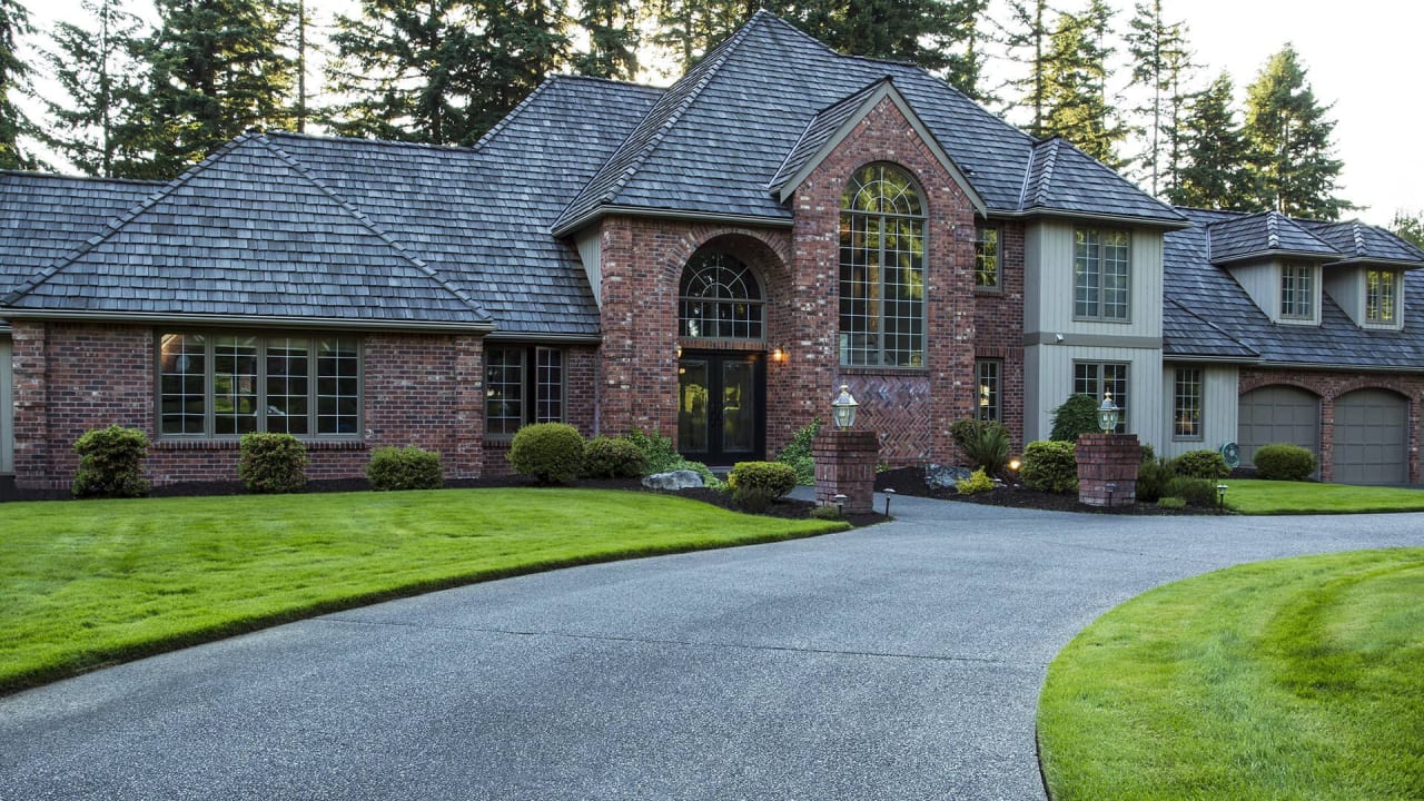 Looking For Luxury Homes In Arvada, CO? inception-app-prod/MjdkY2Q2NWMtY2I3ZS00ODMwLTg3N2YtOWJkNWI5MDFkOTYy/content/2021/02/shutterstock106890734.jpg