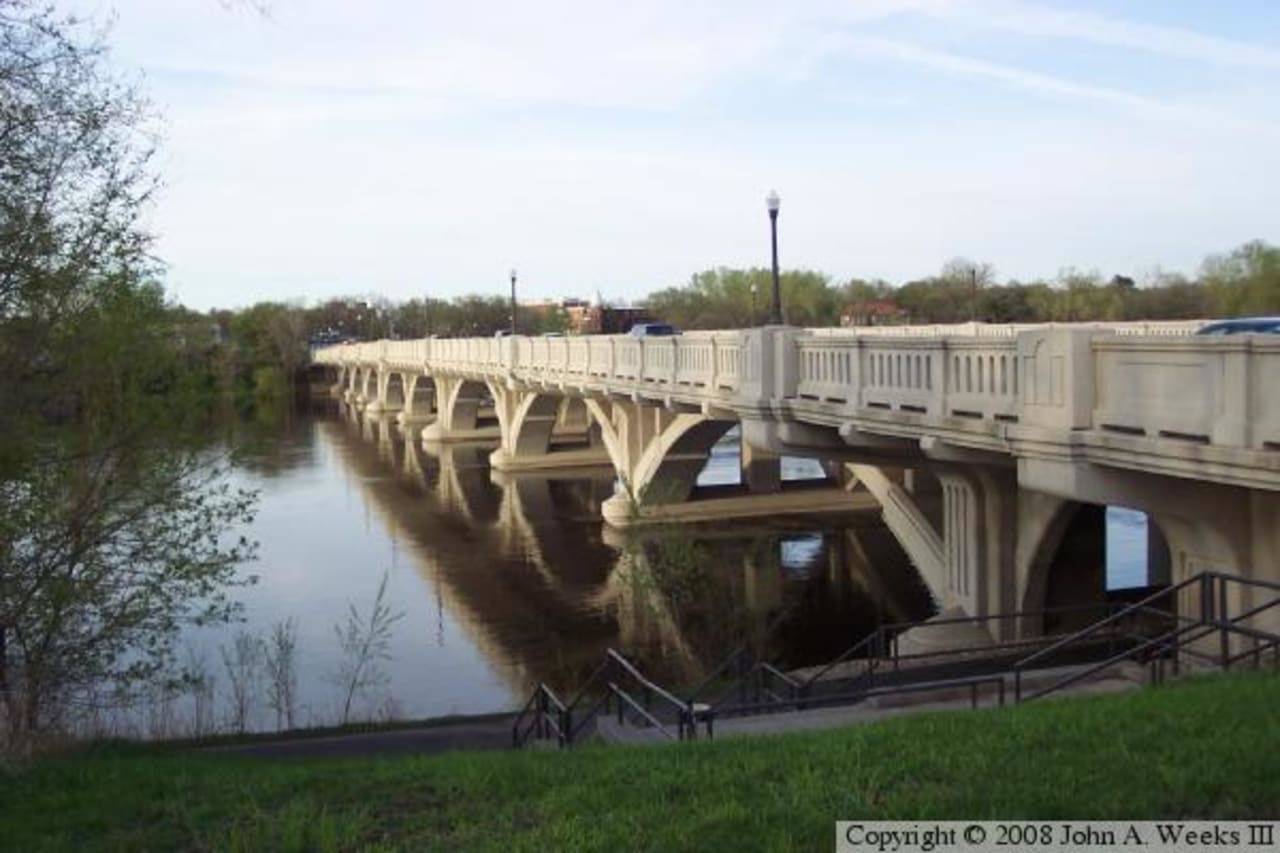 Anoka Homes For Sale inception-app-prod/NDRkOWQ0NmUtZTM1Yi00MzU1LTllMjctYzEzNzg4NDFiZGVi/content/2017/03/Anoka.jpg