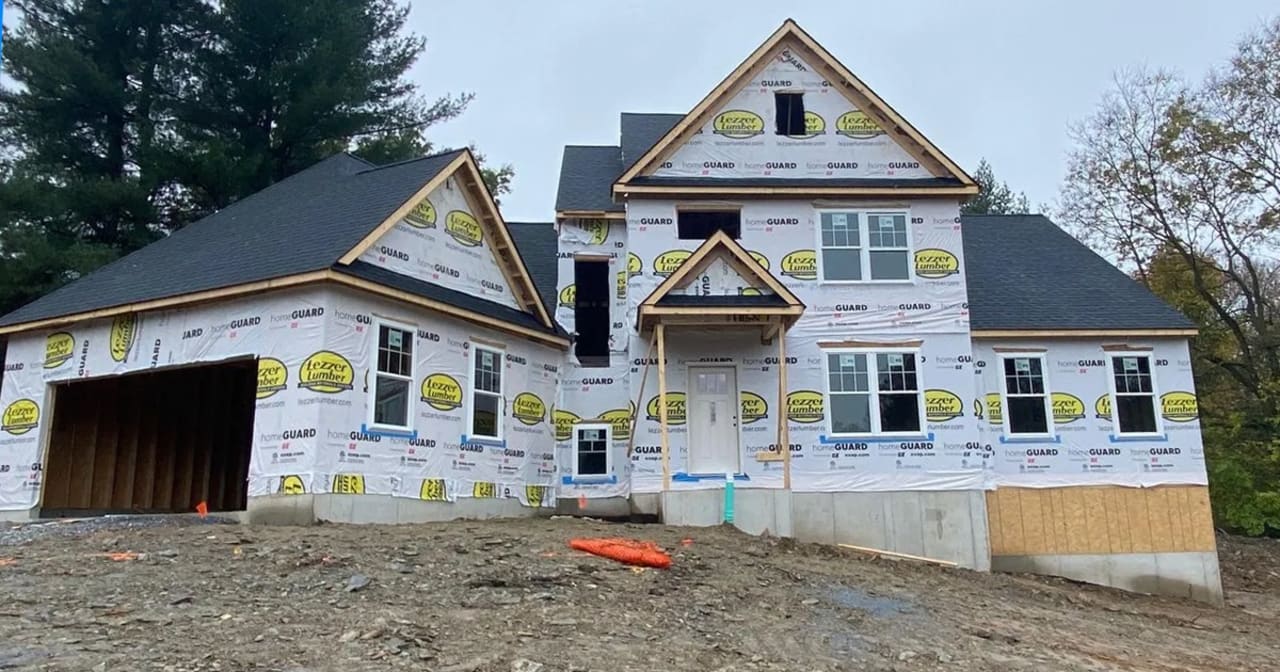 Search New Home Construction For Sale inception-app-prod/NTBmZTc1MmItNWRkZi00MWQzLThkMWMtMWYwNzc2YjIzODhi/content/2020/12/YnJ1bm5lci1ncm91cC1uZXctY29uc3RydWN0aW9uLWxpc3Rp.jpg