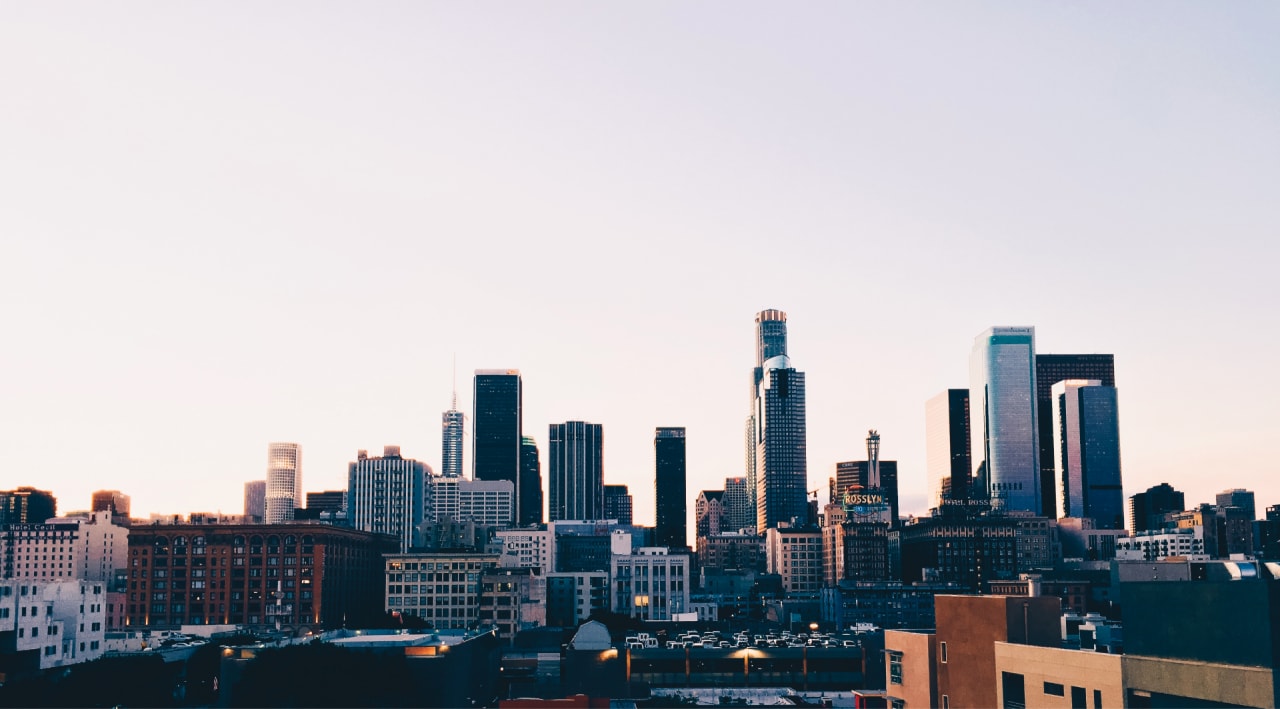 Skyscrapers views inception-app-prod/ODEyNGZlMDMtNWI2YS00NDIzLTg3YWUtZWQxMDZjZmQ3OWUx/content/2019/12/skyscraperviewsmain1.jpg