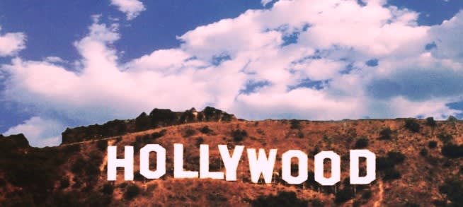 Communities inception-app-prod/NDViOTJmZmMtNzhjYy00MTcxLTg1NmItNjY1YzhhZWEzYjAx/content/2019/04/Hollywood-Hills-1-800x535-3.jpg