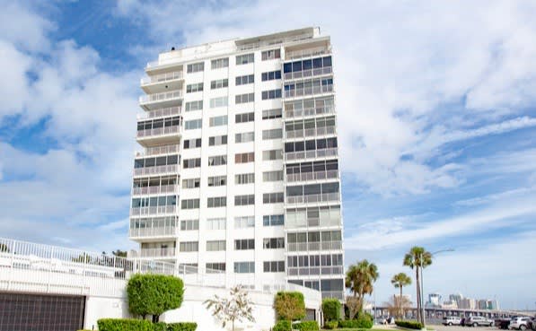 Broadview Terrace (Riverside) inception-app-prod/NjQzZWI1MGYtMjg5My00ZDRjLTkzODQtMWI2ZTc2ZjgyNDAz/content/2021/07/jacksonville-broadview-terrace-condos.jpeg