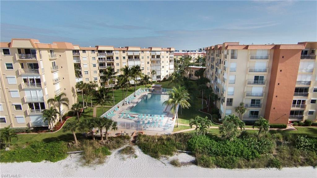 Leonardo Arms Beach Club - Fort Myers Beach Florida