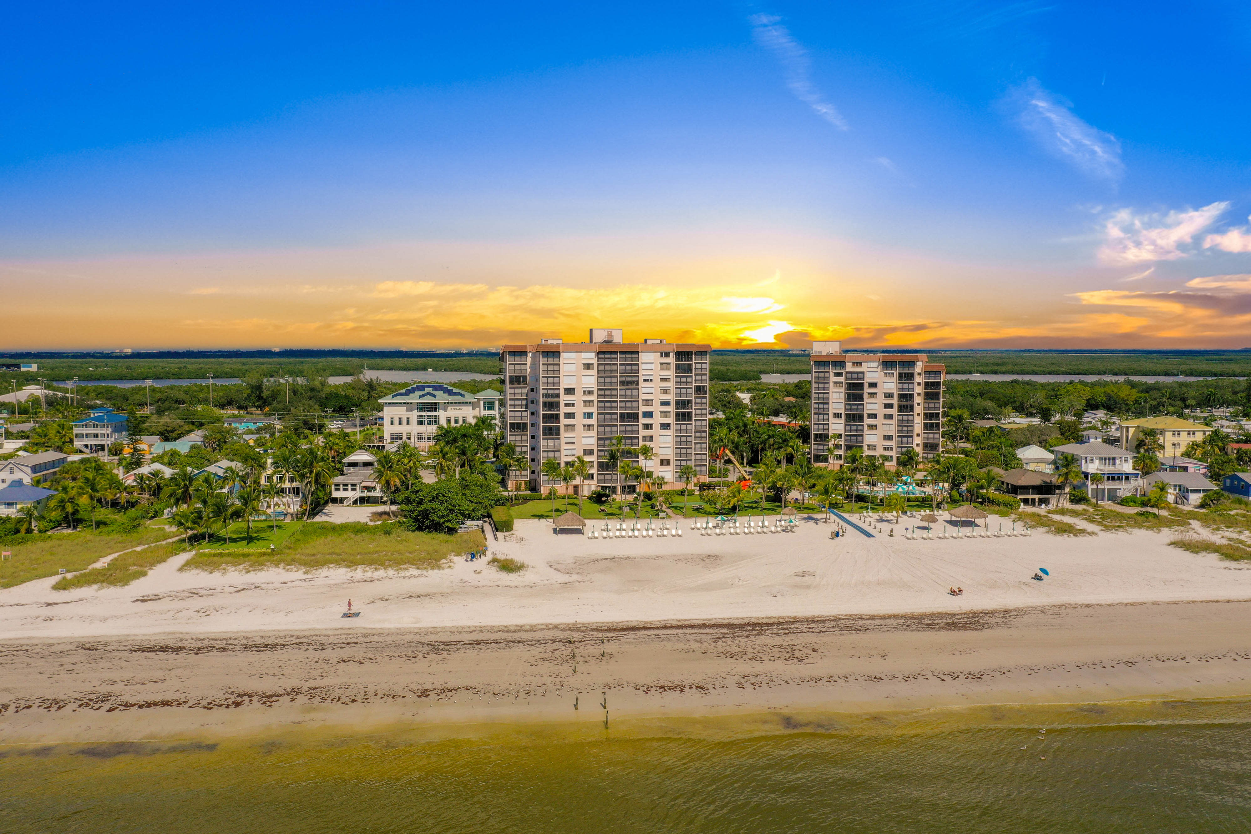 Caper Beach Club Condos Fort Myers Beach