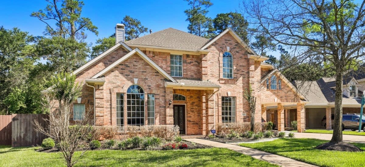 What Do Home Appraisers Look For In A House To Determine Its Value? inception-app-prod/OGM0Y2M5YzctNzEyZC00ZjdmLThiZGEtYTU0ZmUxNzdkOTc2/content/2021/08/Appraisers1200wide.jpg