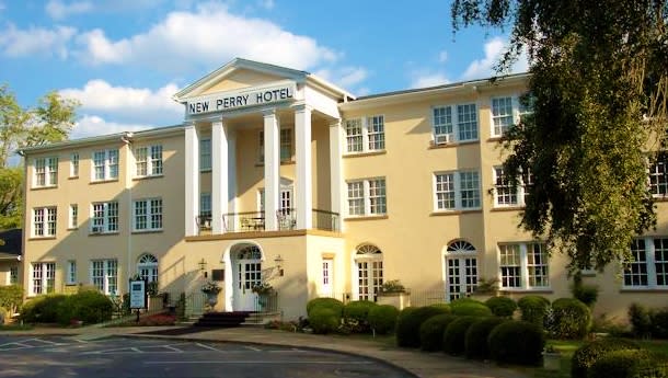 Why buy your next home in Perry, GA? inception-app-prod/YmVlNjRjZWMtOTBiYS00MWNmLWEzZTgtYWQ1NDZhNDIwNmEw/content/2021/04/NewPerryHotel%281%29.jpg