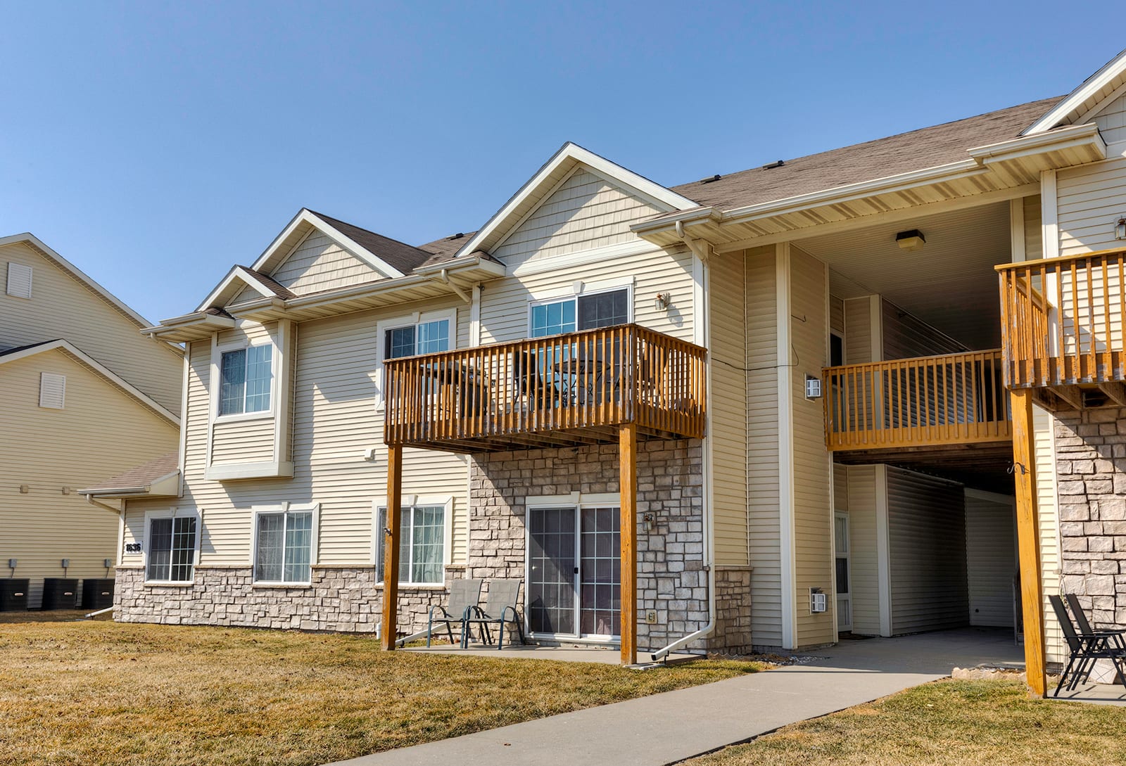 JUST LISTED Ankeny Townhome! Key In to the Corner Unit! inception-app-prod/ZGM3MjVjZTgtM2M4OC00YzRiLWE2MTgtYTk0MDhmMTdjMzli/content/2021/03/_MG_0268.jpg