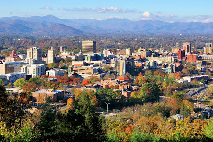 Asheville inception-app-prod/ZjczNTUxMGUtNWMzOC00N2E0LWJkOTUtMTIyMDZhZTViY2E0/content/2019/05/downtown_asheville_0.jpg