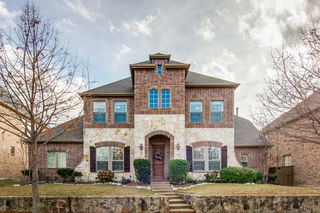 2104 Brandiles Drive inception-app-prod/MWQ2NDhlZTMtMmFhZi00NDE2LWIxZmItYmY2MWRjMWZjNzc4/content/2021/12/5dc47145cfcda1958768e54c777d5c0223053460.jpg