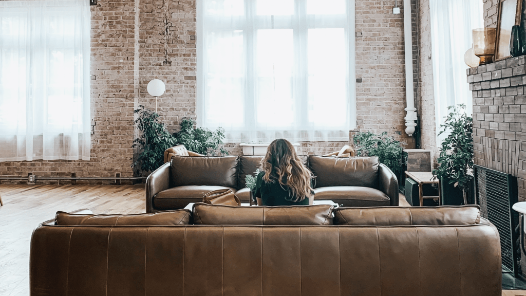 7 Tips For Buying A New Home inception-app-prod/ODEyNGZlMDMtNWI2YS00NDIzLTg3YWUtZWQxMDZjZmQ3OWUx/content/2019/12/featuredimage-16.png