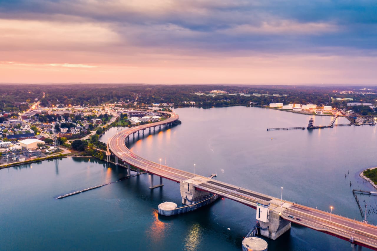 South Portland inception-app-prod/ZDk1ZThiNGItMzNjNy00NGVjLWJmNTItNjRiODNmOTcwZGNk/content/2021/10/4b902e5b5752b885cfb52810e624302f733ec431.jpg