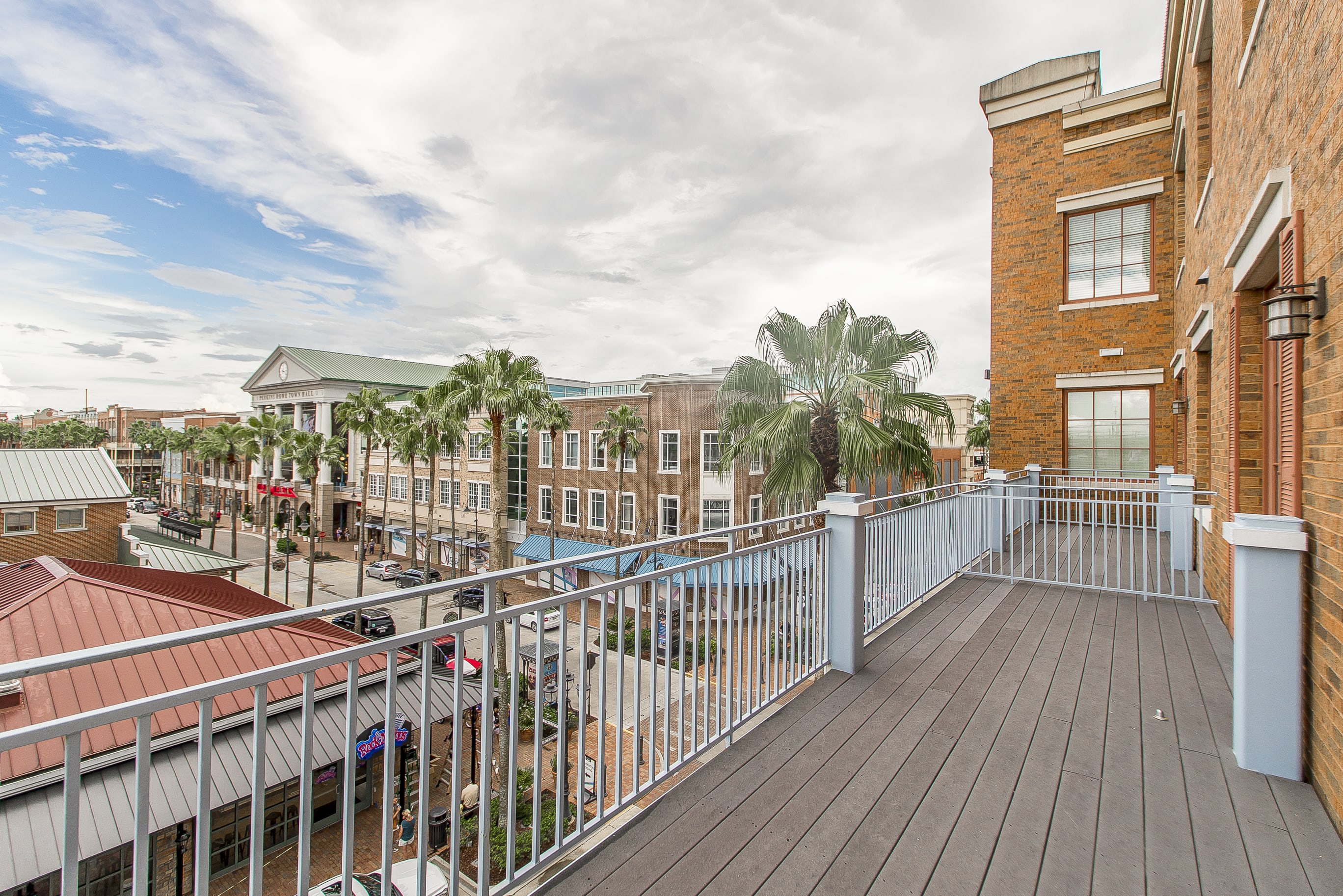 condos for sale at perkins rowe