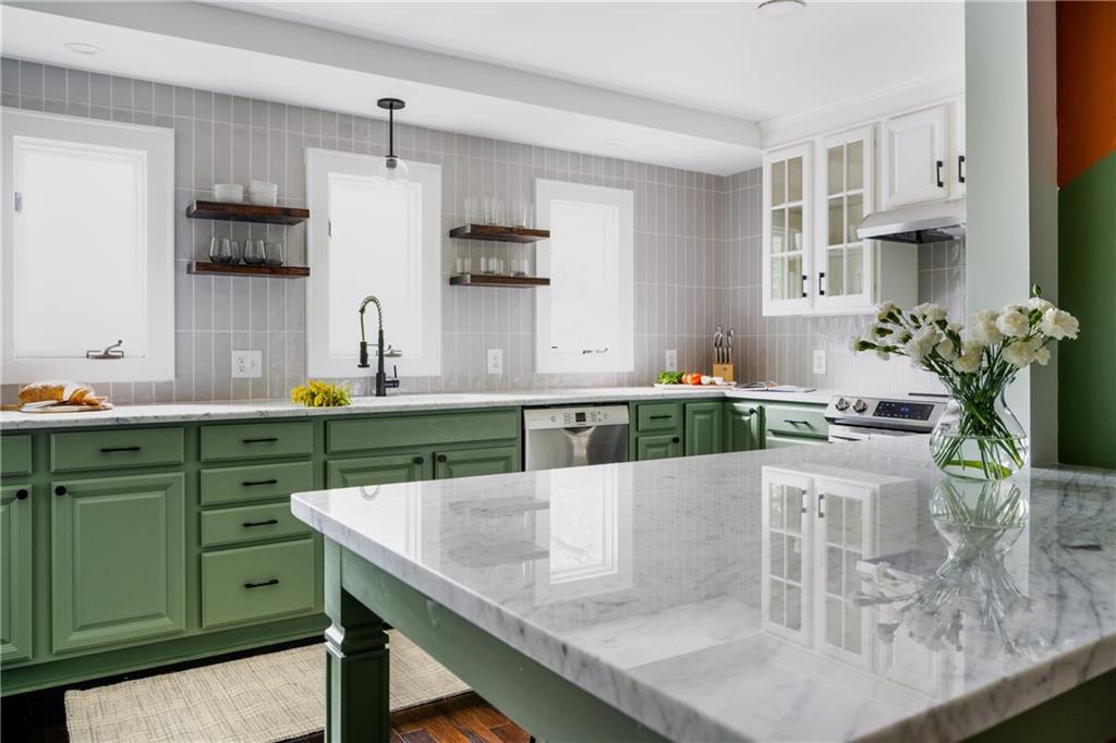 inception-app-prod/MzNlZDBkODYtNWVmYy00ZjdjLTllNWEtNDYxZjRmZmViYjkx/content/2025/05/8cd624d7fbb68c315e38a4b041290b13e2a7049f.jpeg?background_removal=true