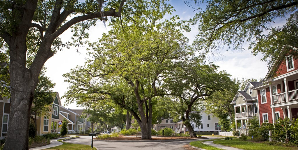 inception-app-prod/M2FkZTNlOTAtNWIwNy00M2EwLWI0OWEtZjAzNGIwNTg4NjY3/content/2017/01/Tips for Buying a Healthy Home %281%29.jpg