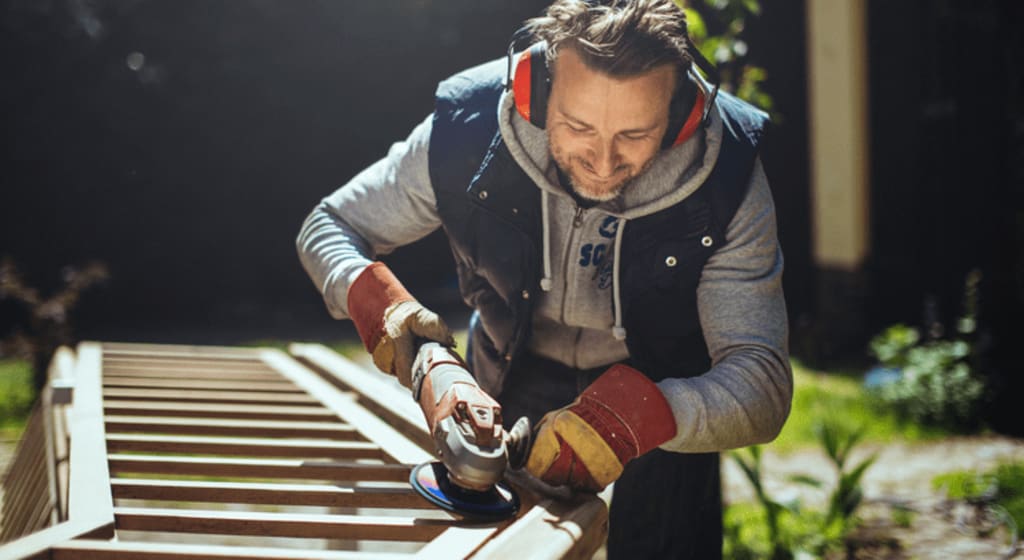 The Perks of Buying a Fixer-Upper BLOG inception-app-prod/M2NiNTY3ODQtMGM2Mi00MTBlLWJjOTAtMWJhOTUxNDE2Njk3/content/2025/02/138a29daaba5da01afacbf6c64ce85e4cac728b9.png